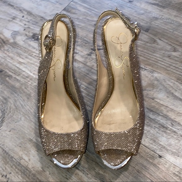 Jessica Simpson Metallic Platform Heels - Picture 2 of 9